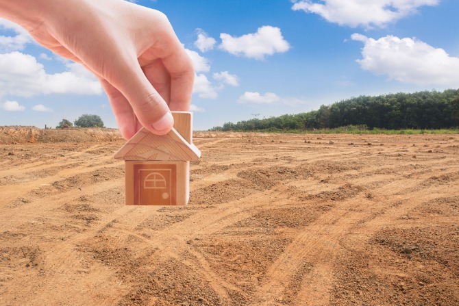 faire construire sur un terrain avec un constructeur imposé