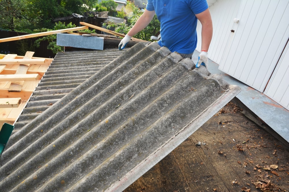 nettoyer une toiture amiante