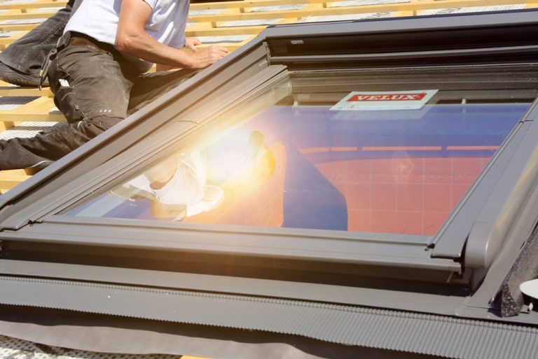 Installation, choix et entretien tout ce qu’il y a à savoir sur le Velux — free download