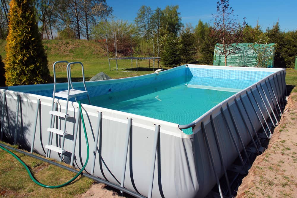 Piscine composite hors-sol quels sont les avantages et inconvénients Comment la choisir