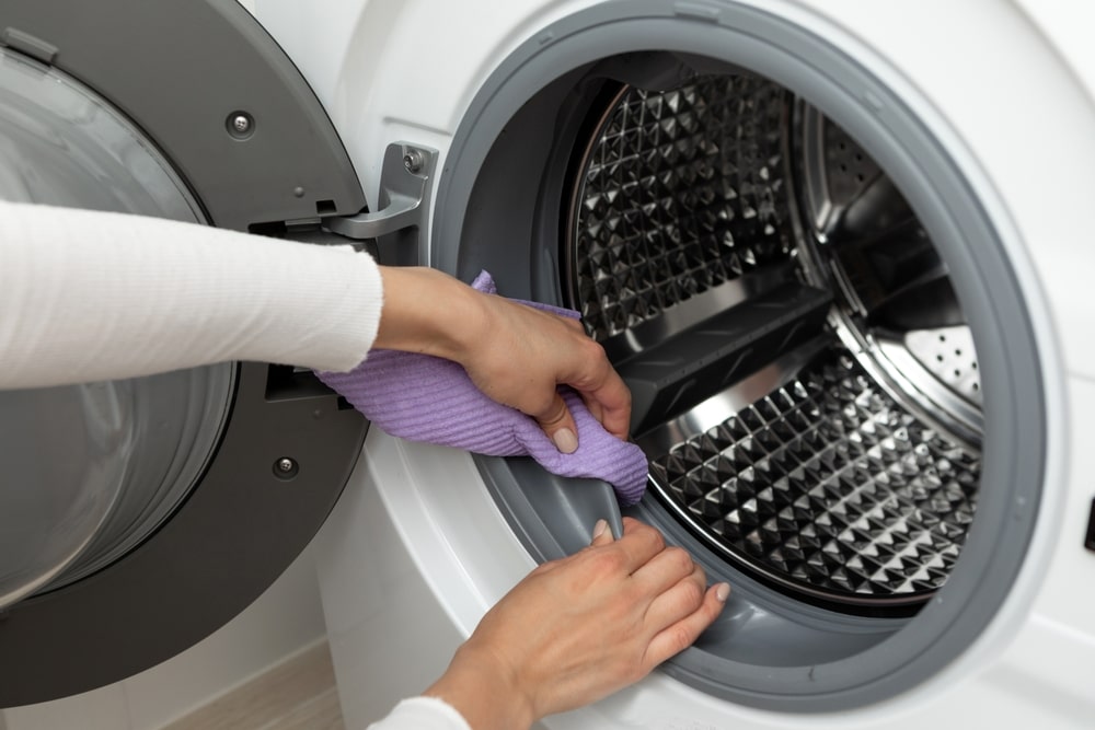Guide pour nettoyer en profondeur une machine à laver