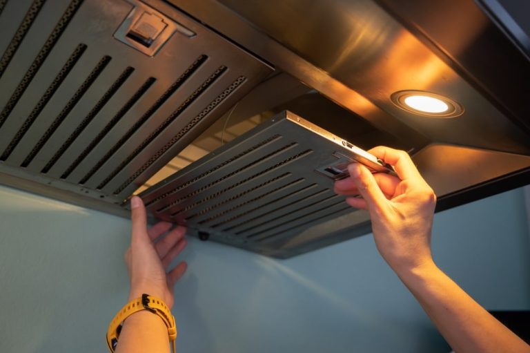 Comment installer une hotte de cuisine encastrable