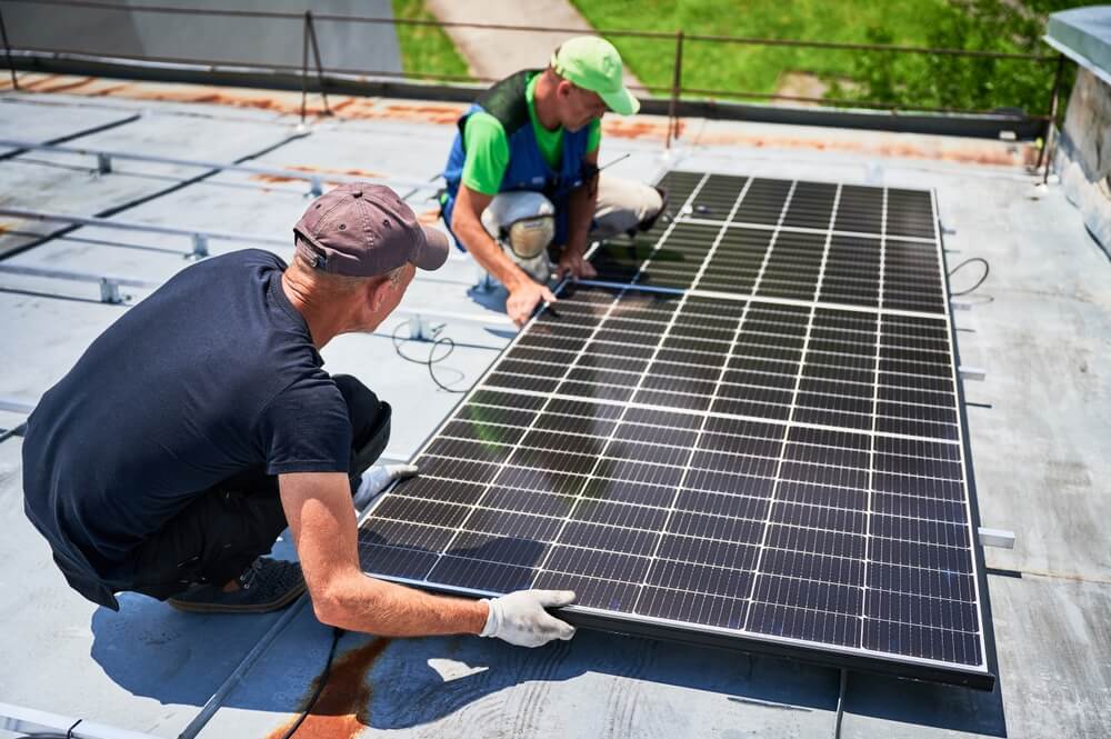 équipement panneau solaire